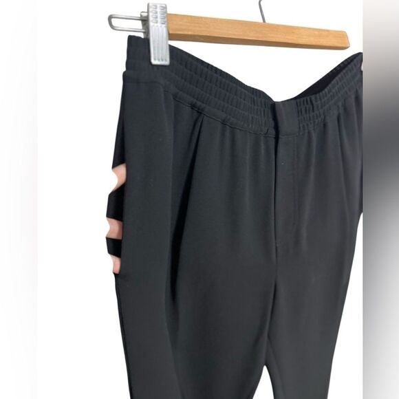 Vince medium crape jogger trousers black legging - Picture 4 of 12